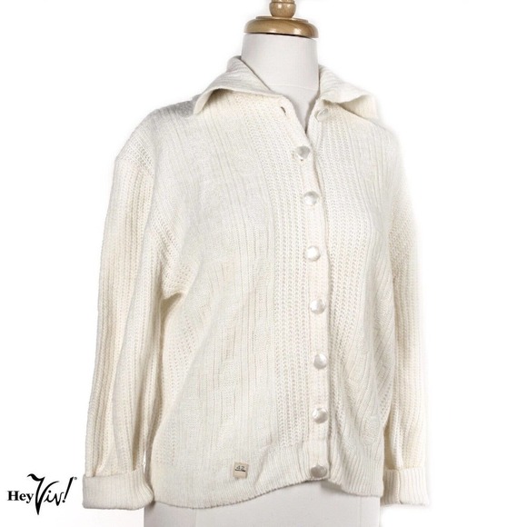 Vintage White Button Up Cardigan Sweater w Collar 70s Deadstock NWT 40 - Hey Viv - Picture 1 of 6